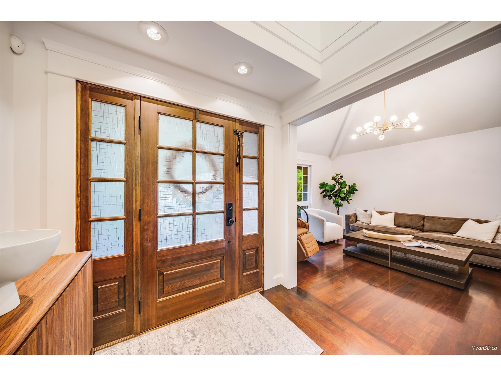 Property at 2438 148 STREET image 4