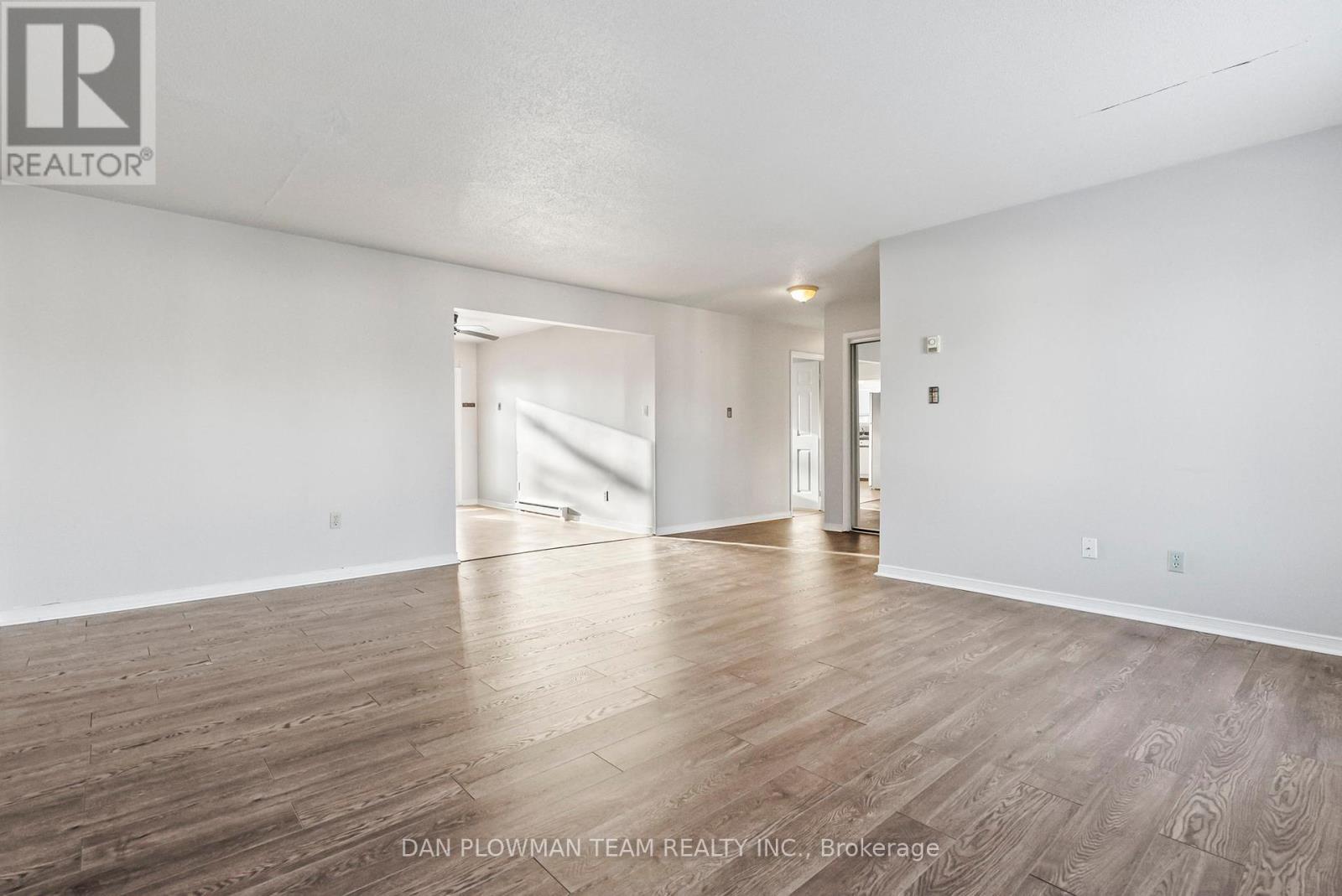 176/180 Nassau Street, Oshawa, Ontario  L1J 4A5 - Photo 22 - E12118196