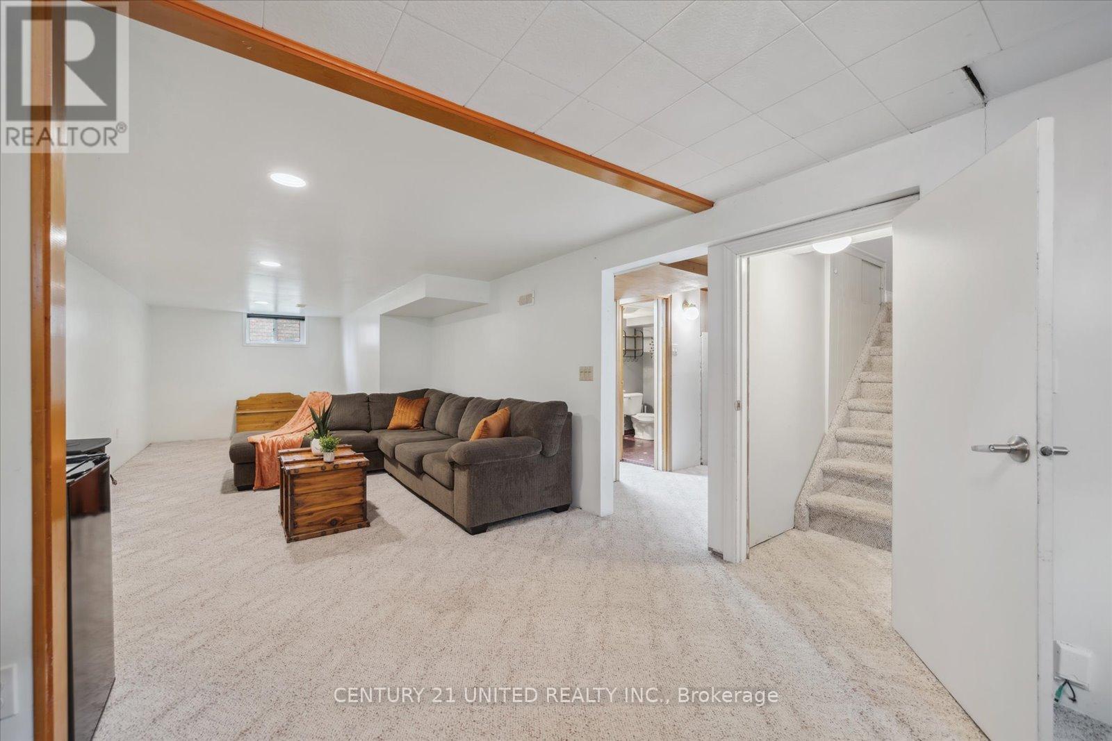 627 Bellaire Street, Peterborough South, Ontario  K9J 3Y5 - Photo 32 - X12128047