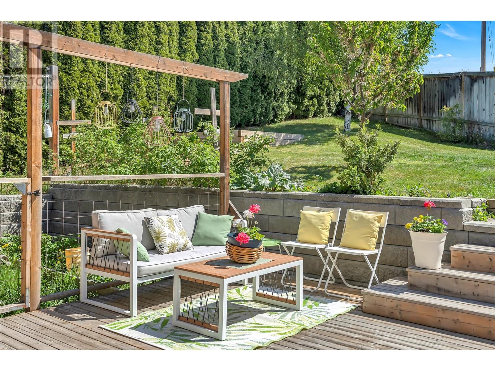 795 Lower Debeck Road, Naramata, British Columbia  V0H 1N1 - Photo 32 - 10345745