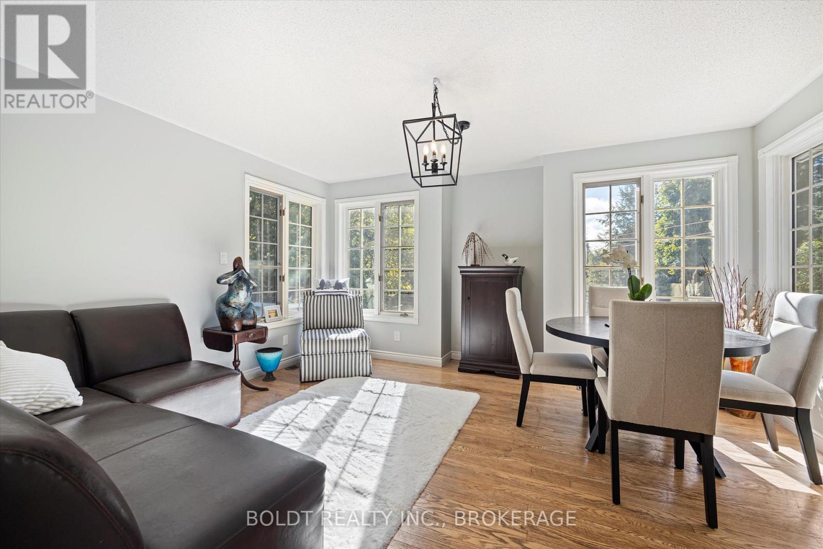 121 Meadow Heights Drive, Bracebridge, Ontario  P1L 1A4 - Photo 17 - X12127925