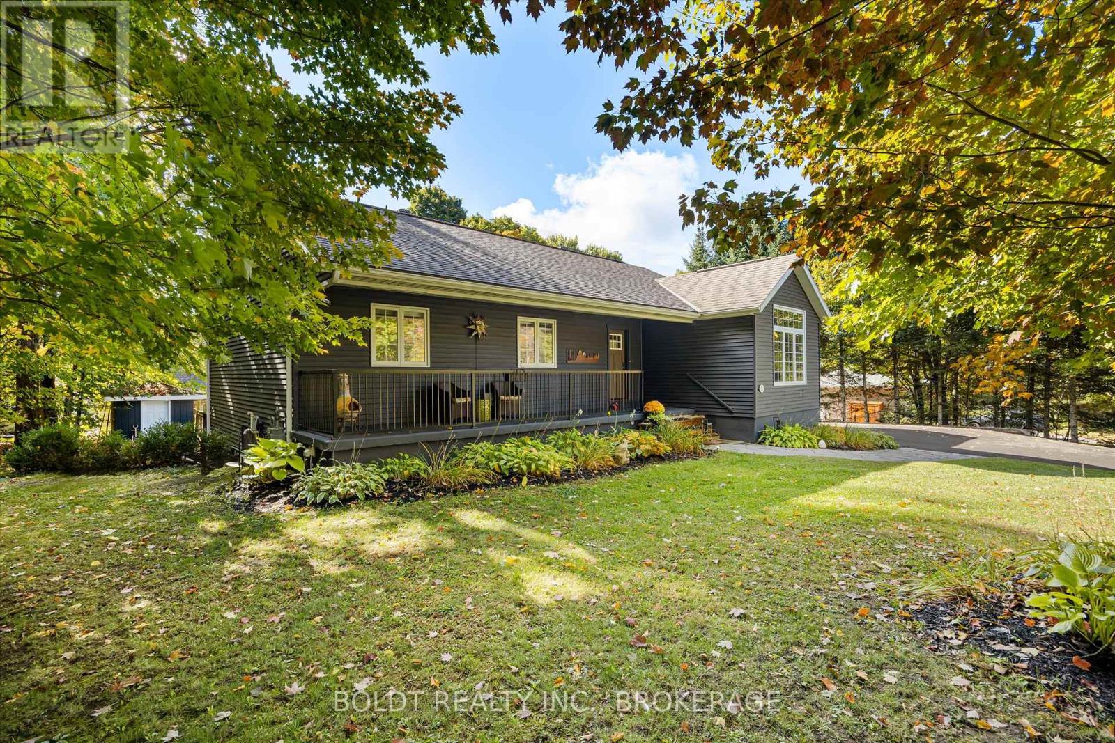 121 Meadow Heights Drive, Bracebridge, Ontario  P1L 1A4 - Photo 6 - X12127925