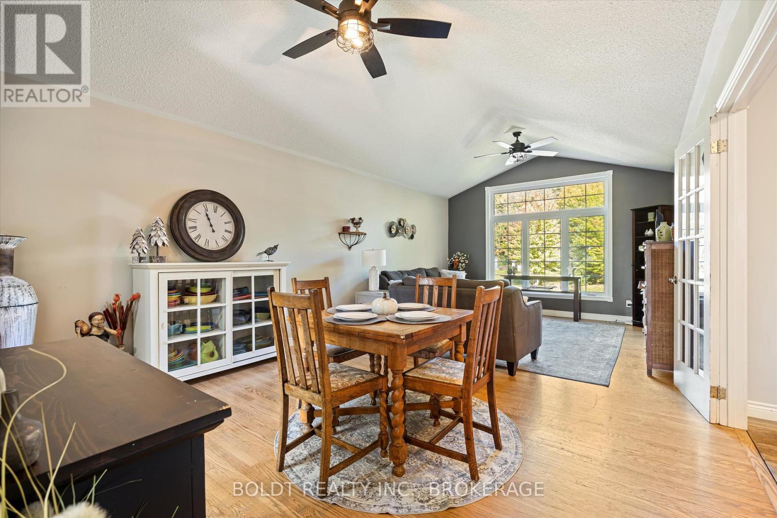 121 Meadow Heights Drive, Bracebridge, Ontario  P1L 1A4 - Photo 9 - X12127925