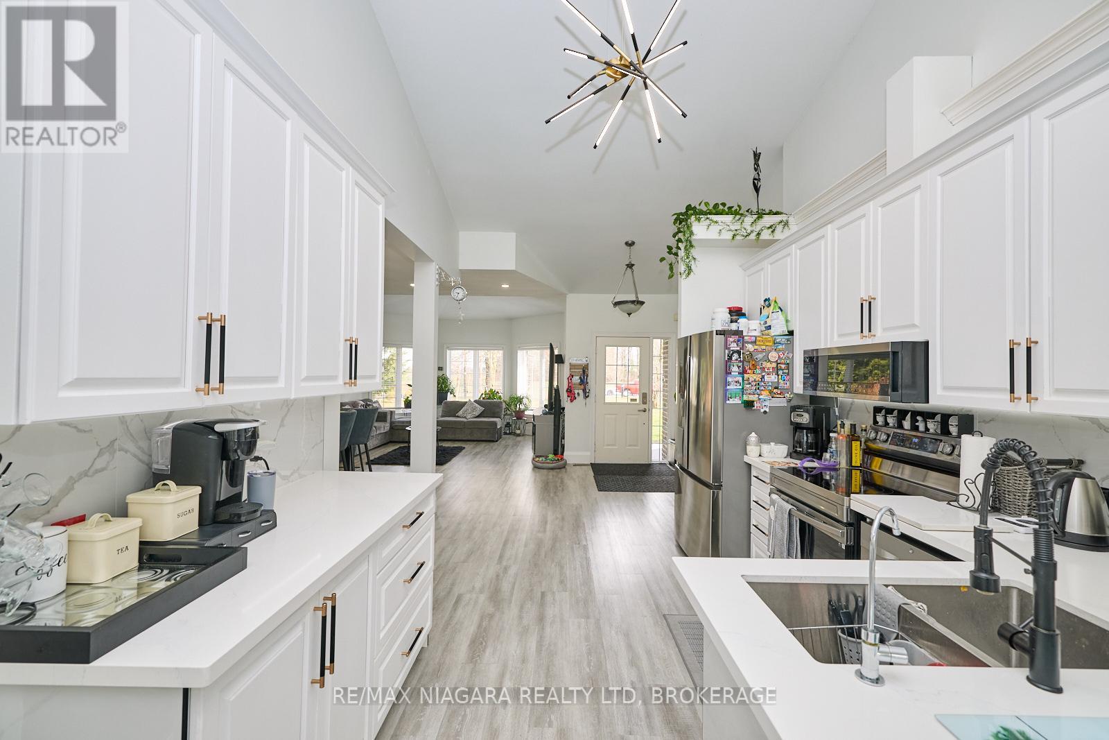 637 Carl Road, Welland, Ontario  L0S 1K0 - Photo 11 - X12127933