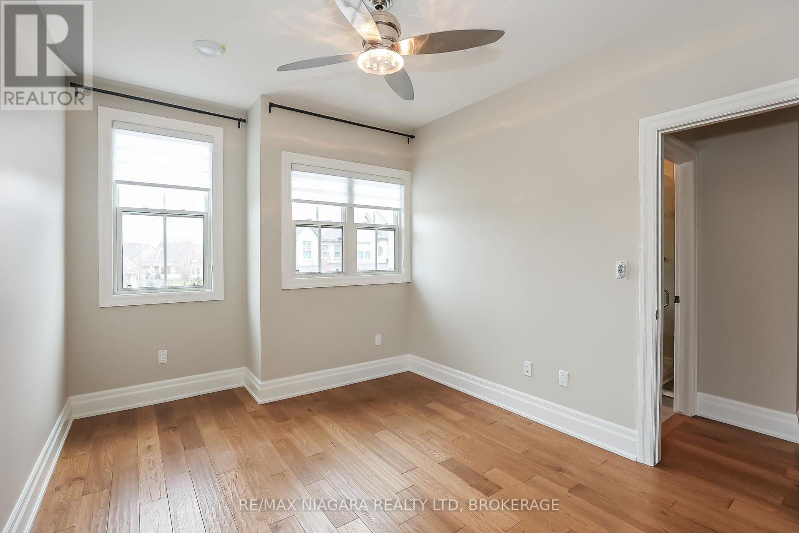 4 Aberdeen Lane S, Niagara-On-The-Lake, Ontario  L0S 1J0 - Photo 20 - X12127985
