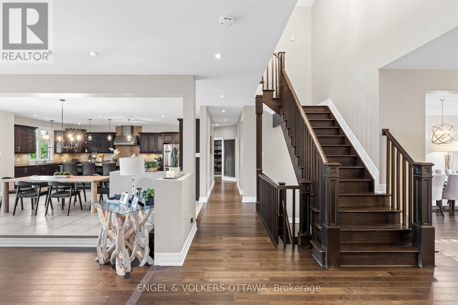 450 Lockmaster Crescent, Ottawa, Ontario  K4M 1L9 - Photo 18 - X12127915