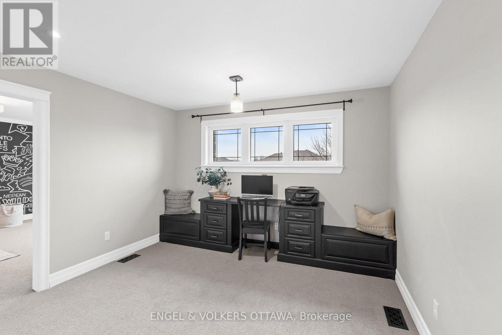 450 Lockmaster Crescent, Ottawa, Ontario  K4M 1L9 - Photo 33 - X12127915