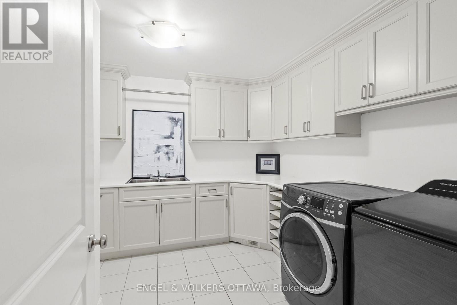 450 Lockmaster Crescent, Ottawa, Ontario  K4M 1L9 - Photo 41 - X12127915
