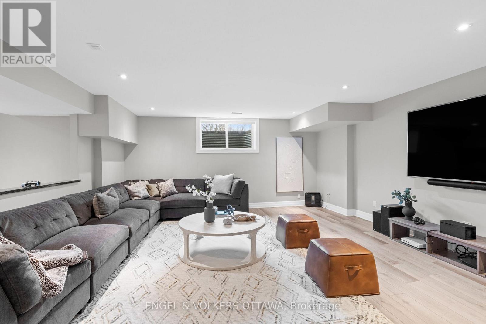 450 Lockmaster Crescent, Ottawa, Ontario  K4M 1L9 - Photo 44 - X12127915
