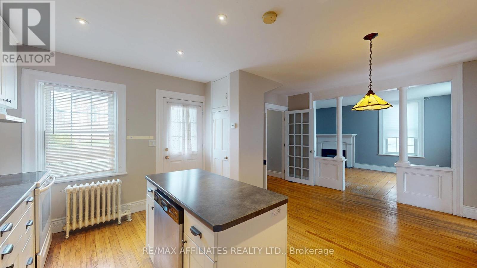 14 William Street, Brockville, Ontario  K6V 4V2 - Photo 17 - X12127939