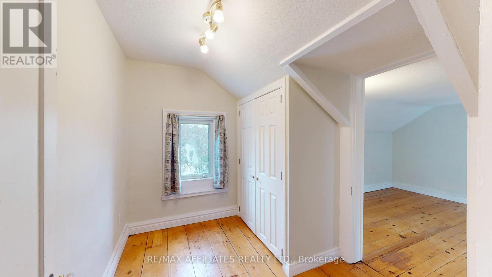 14 William Street, Brockville, Ontario  K6V 4V2 - Photo 24 - X12127939
