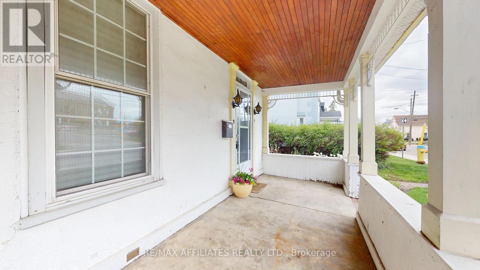Property at 14 WILLIAM STREET image 3