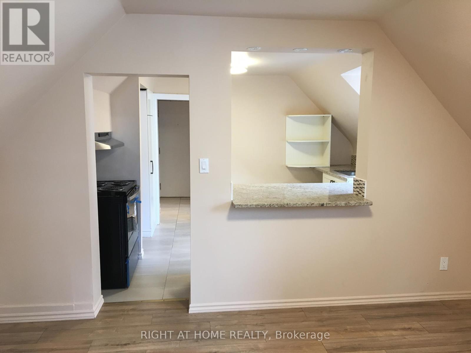 420 Bronson Avenue, Ottawa, Ontario  K1R 6J6 - Photo 14 - X12127994