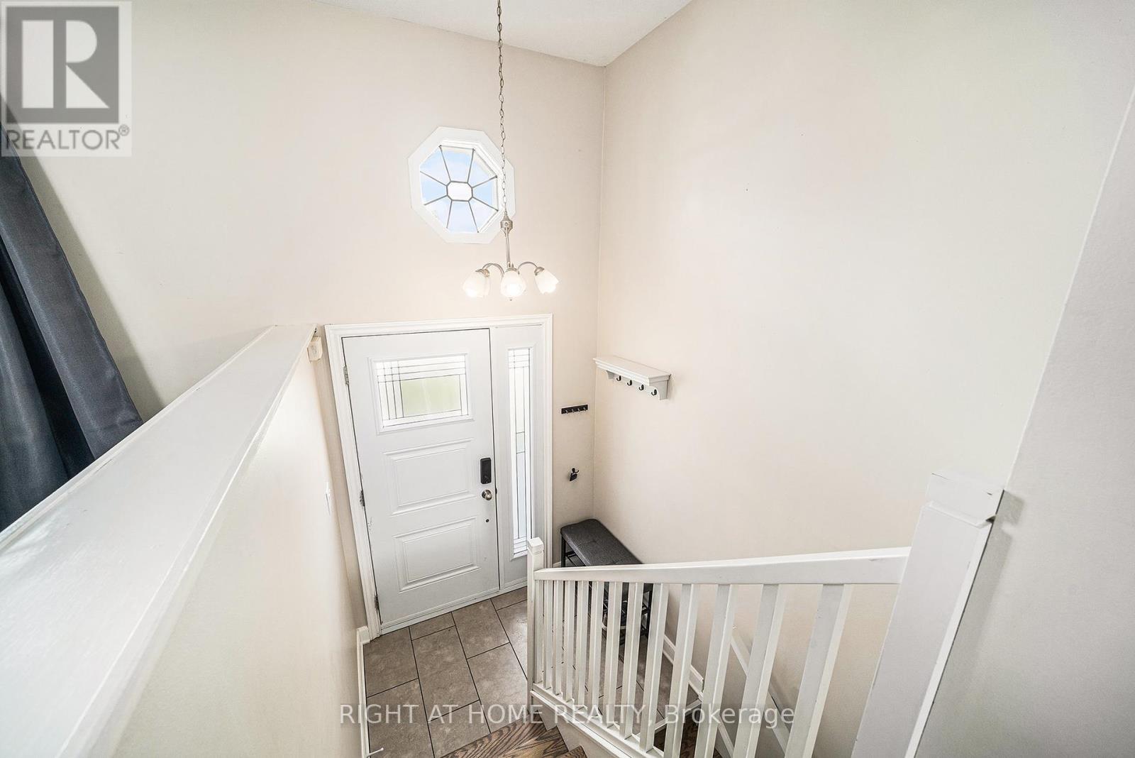 Property at 51 KEEWATIN CRESCENT image 5