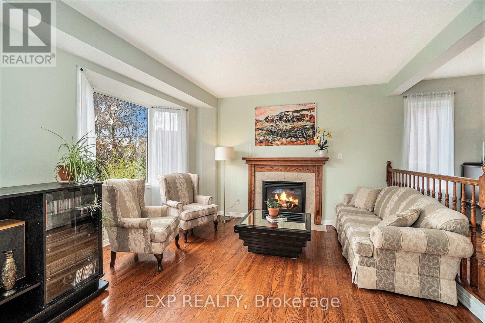 29 Woodford Way, Ottawa, Ontario  K2J 4B9 - Photo 10 - X12128101