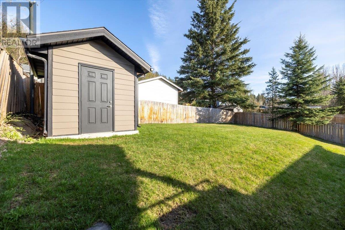 62 Ridgemont Drive, Fernie, British Columbia  V0B 1M2 - Photo 41 - 10346548