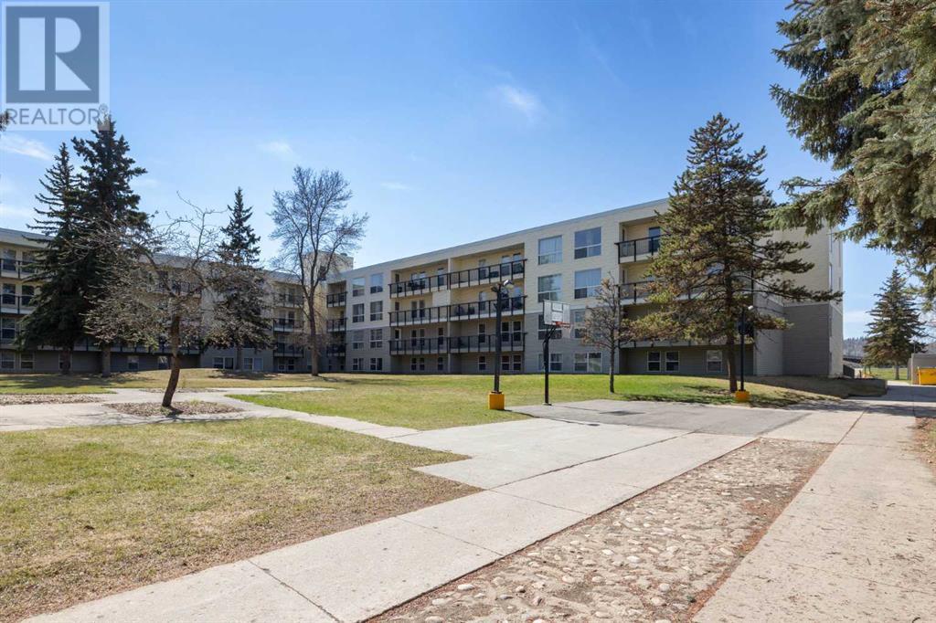 Property at 1006, 13221 MacDonald Drive image 4