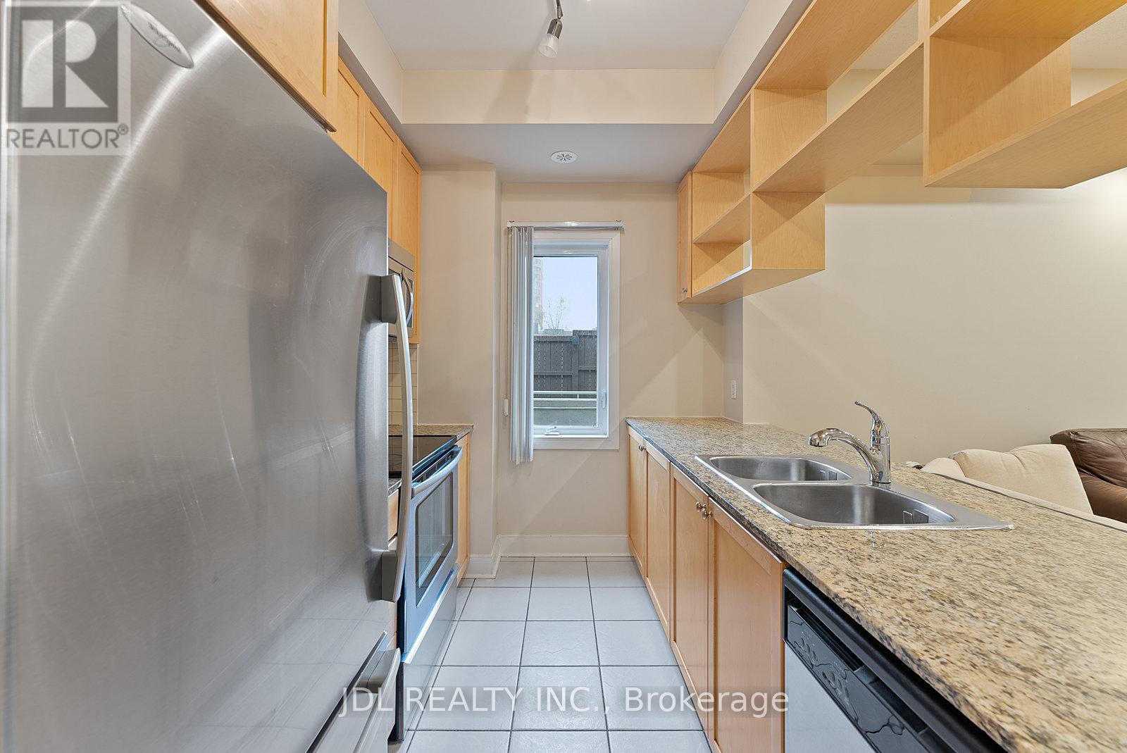 76 - 315 Village Green Square, Toronto, Ontario  M1S 0L2 - Photo 14 - E12127867