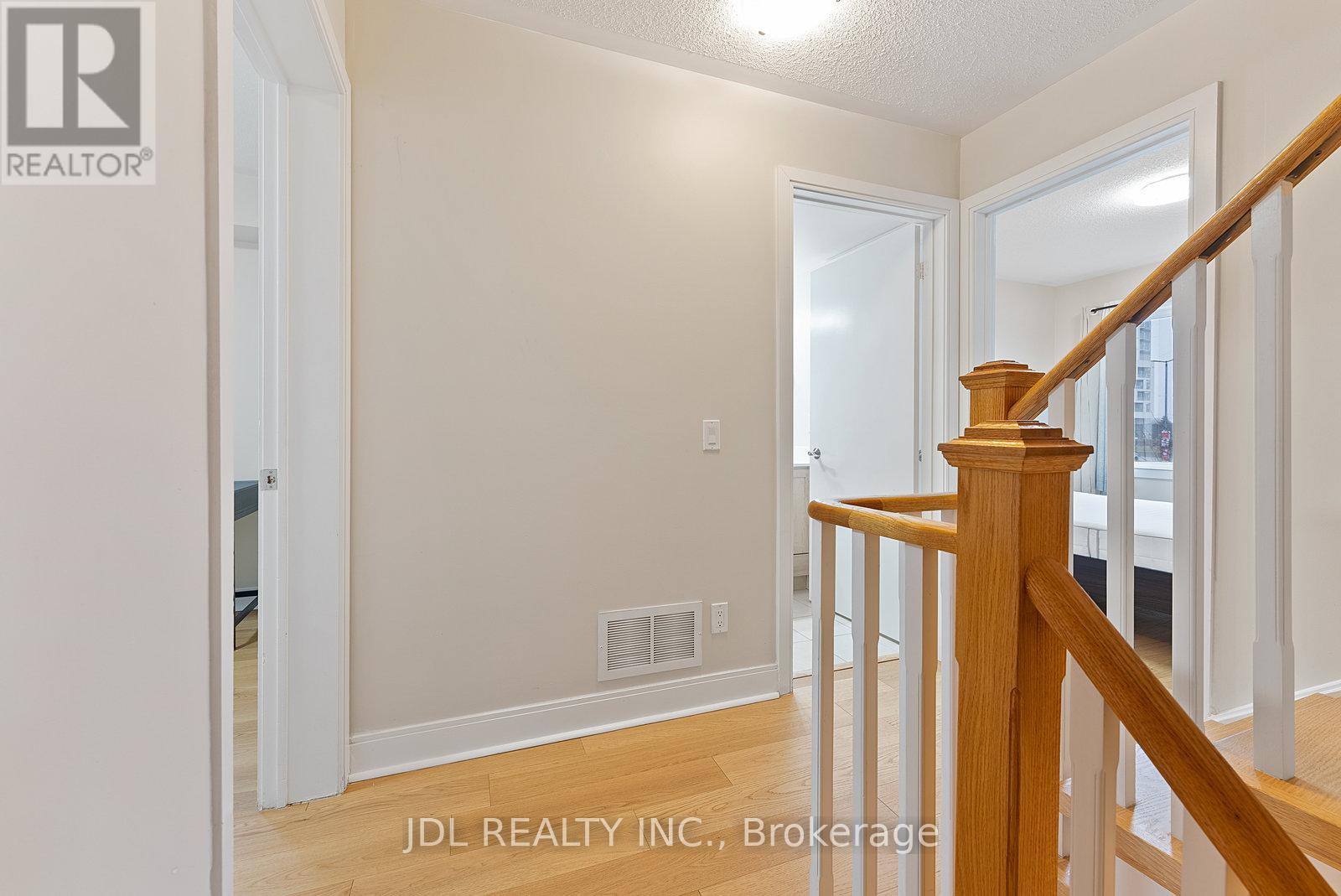 76 - 315 Village Green Square, Toronto, Ontario  M1S 0L2 - Photo 20 - E12127867