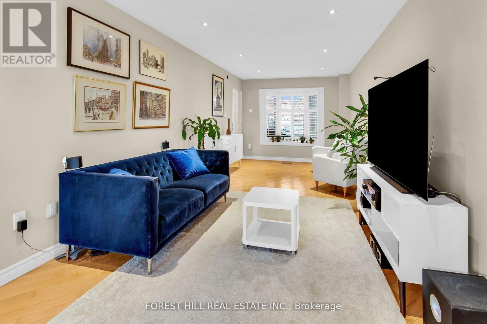 Property at 23 TARSUS CRESCENT image 2