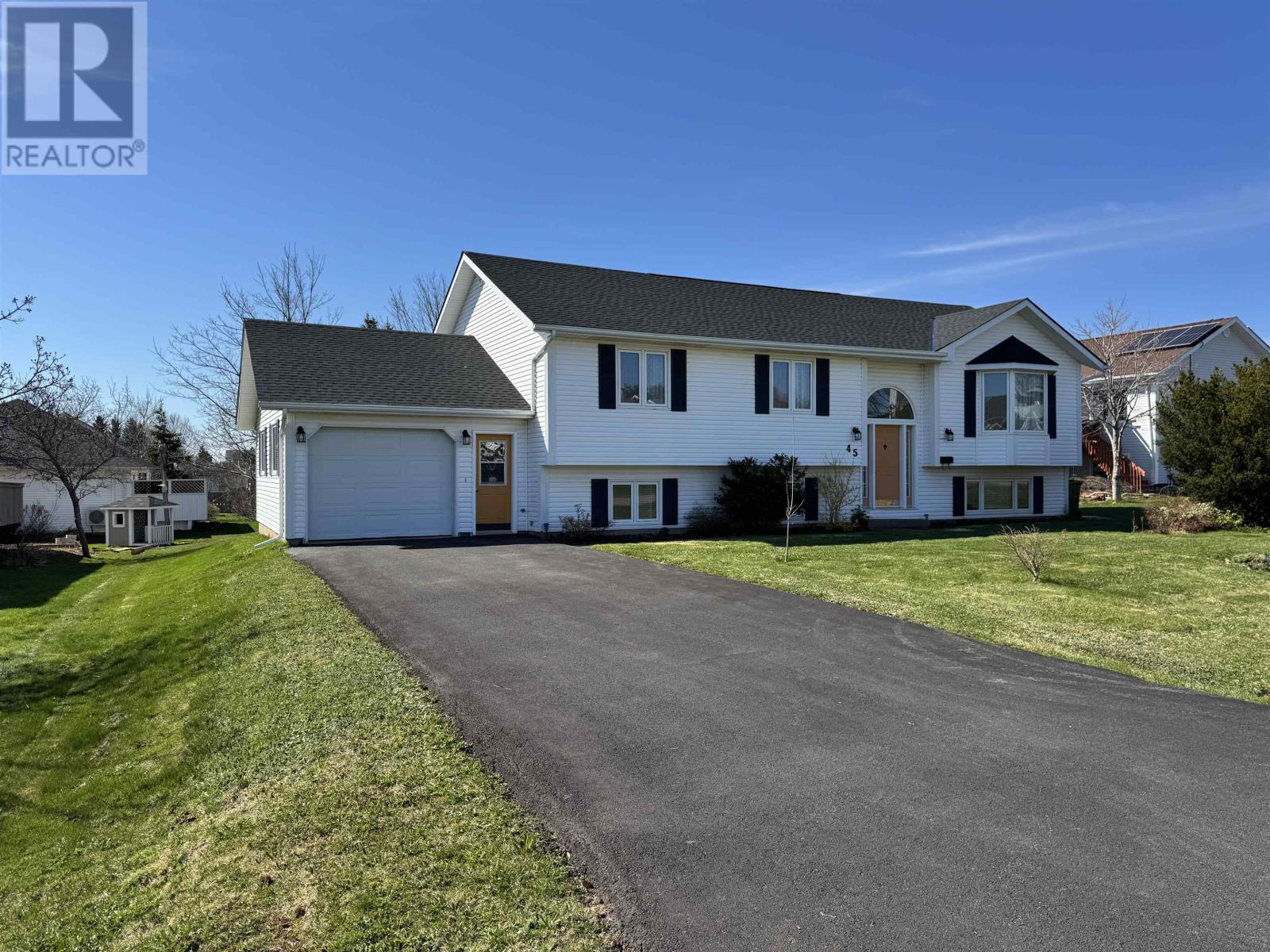 Property at 45 LIBERTY Crescent image 1