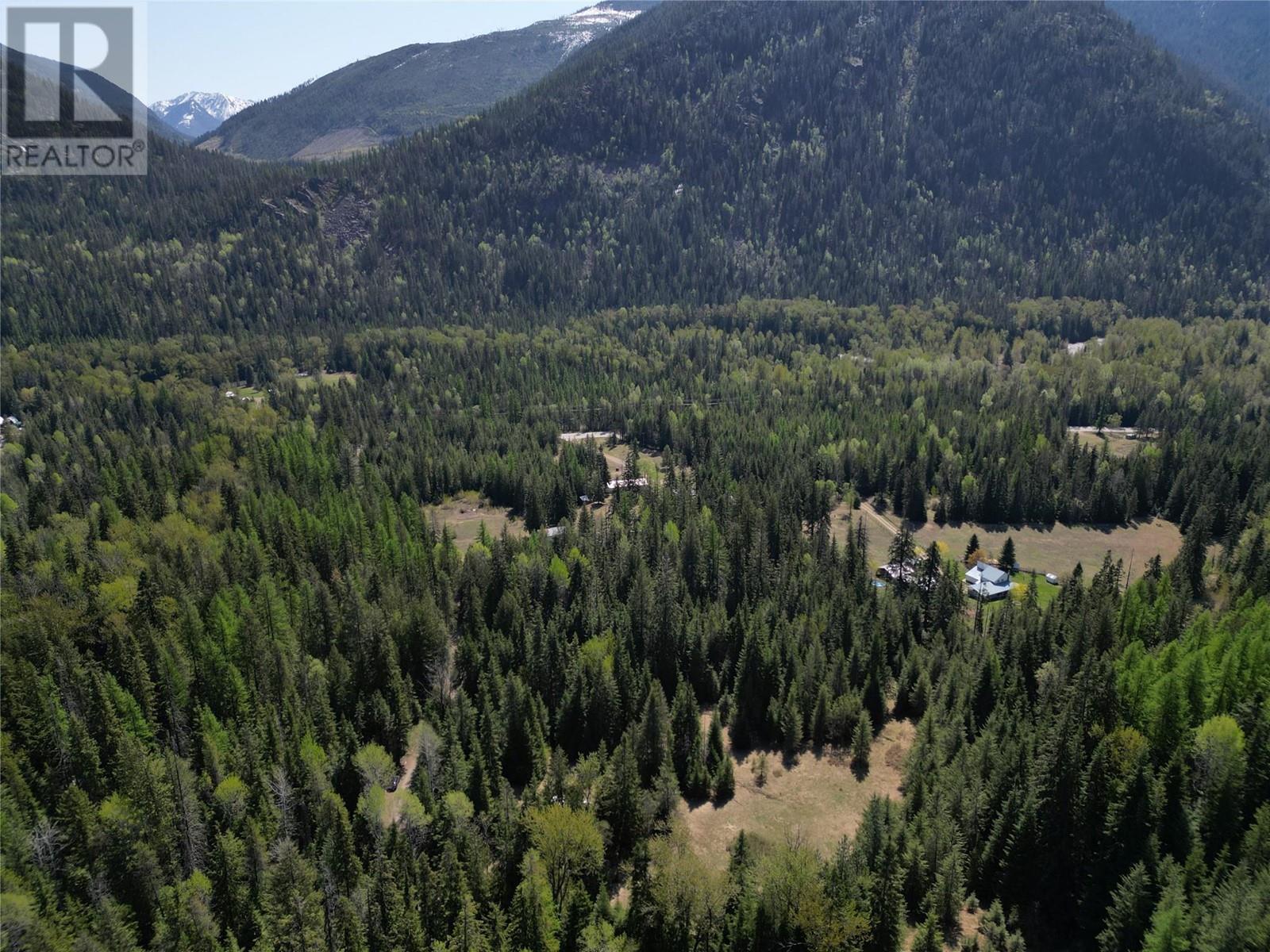 131 Clubine Mine Road, Ymir, British Columbia  V0G 2K0 - Photo 3 - 10346309