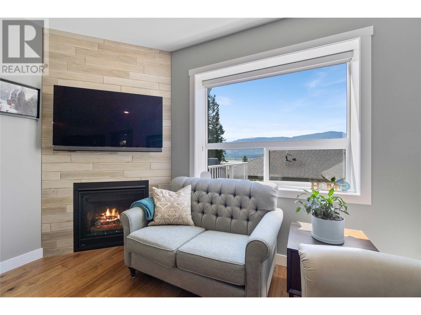 1750 20 Avenue Ne, Salmon Arm, British Columbia  V1E 2G3 - Photo 18 - 10346486
