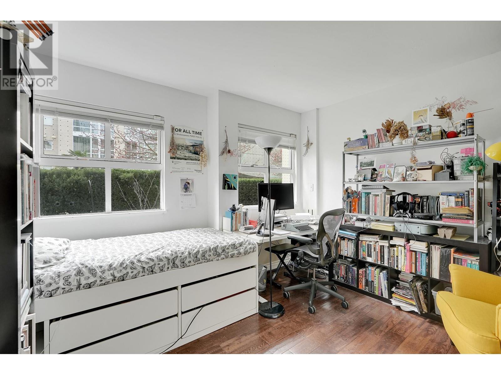 Listing Picture 25 of 39 : 1489 HORNBY STREET, Vancouver / 溫哥華 - 魯藝地產 Yvonne Lu Group - MLS Medallion Club Member