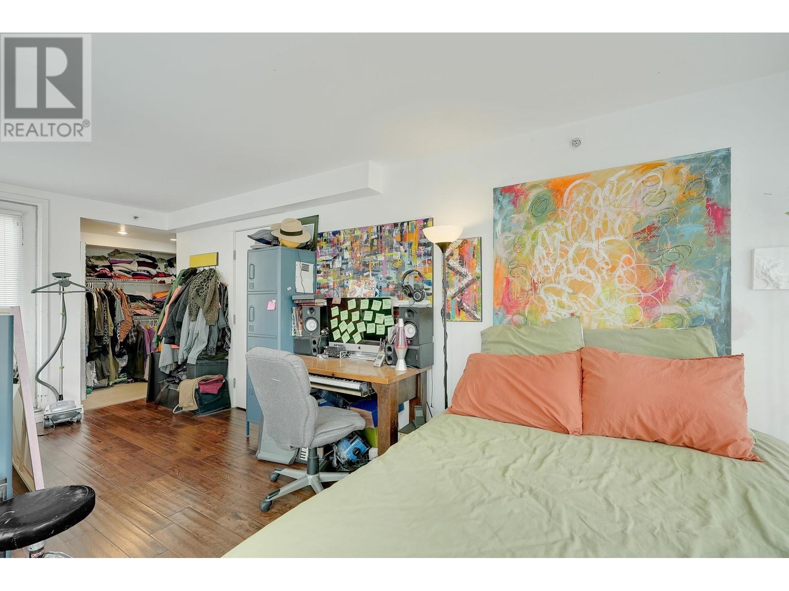 Listing Picture 12 of 39 : 1489 HORNBY STREET, Vancouver / 溫哥華 - 魯藝地產 Yvonne Lu Group - MLS Medallion Club Member