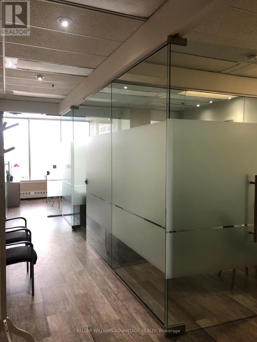 306 - 7368 Yonge Street, Markham, Ontario  L4J 8H9 - Photo 5 - N12127863