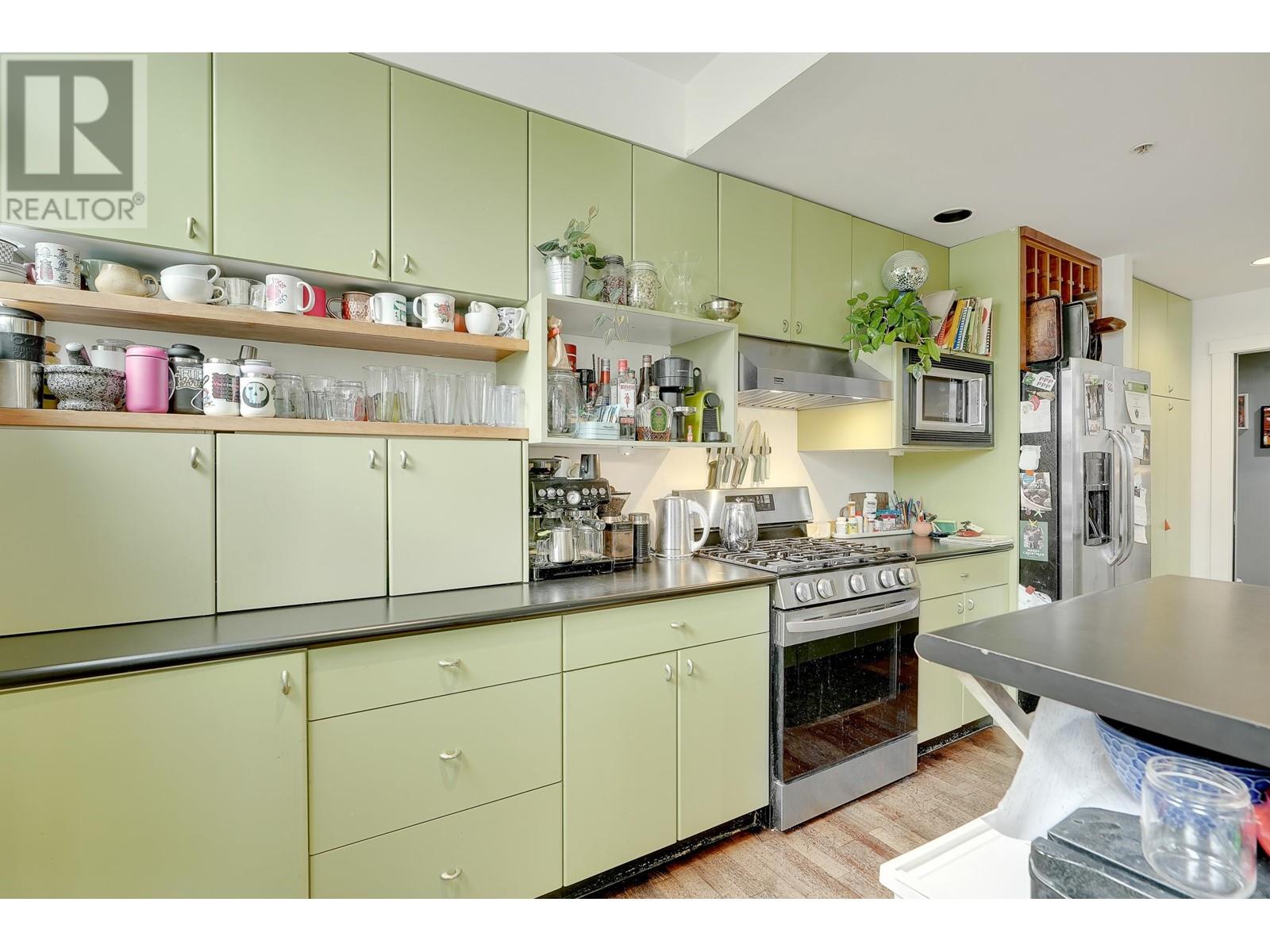 Listing Picture 9 of 39 : 1489 HORNBY STREET, Vancouver / 溫哥華 - 魯藝地產 Yvonne Lu Group - MLS Medallion Club Member