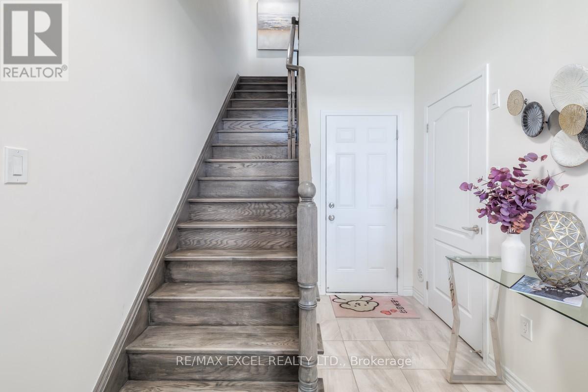 Property at 386 ARTHUR BONNER AVENUE image 5