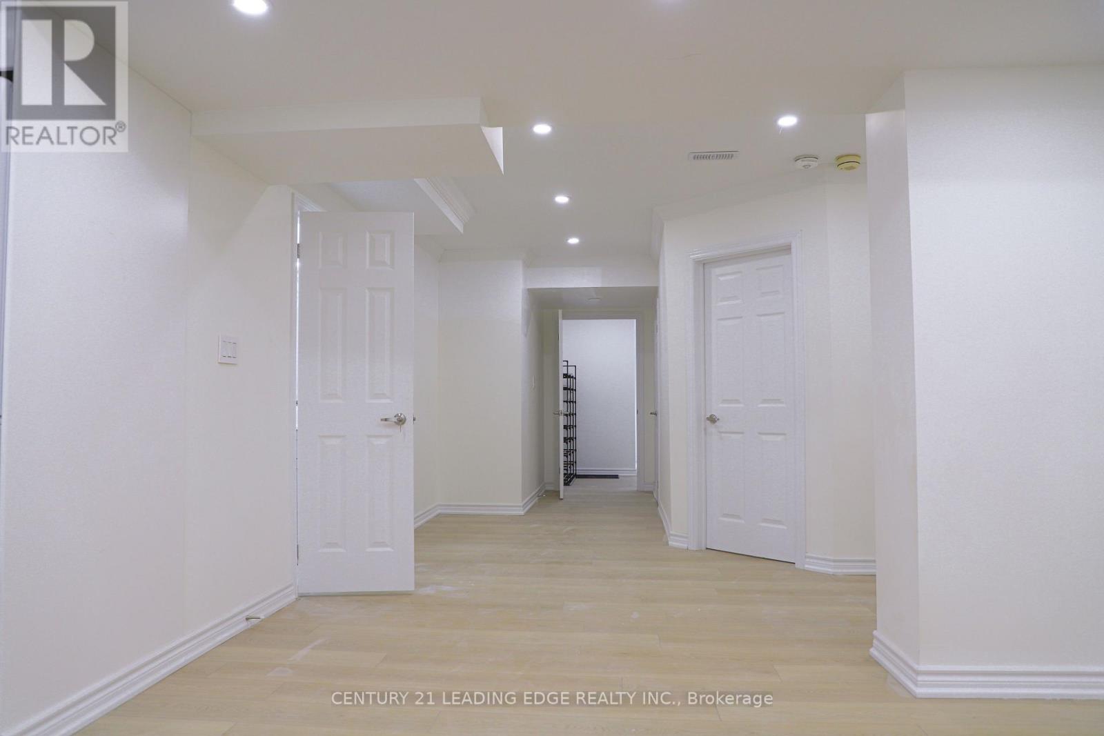 Bsmt 1 - 38 Oak Avenue, Richmond Hill, Ontario  L4C 6R7 - Photo 13 - N12127904