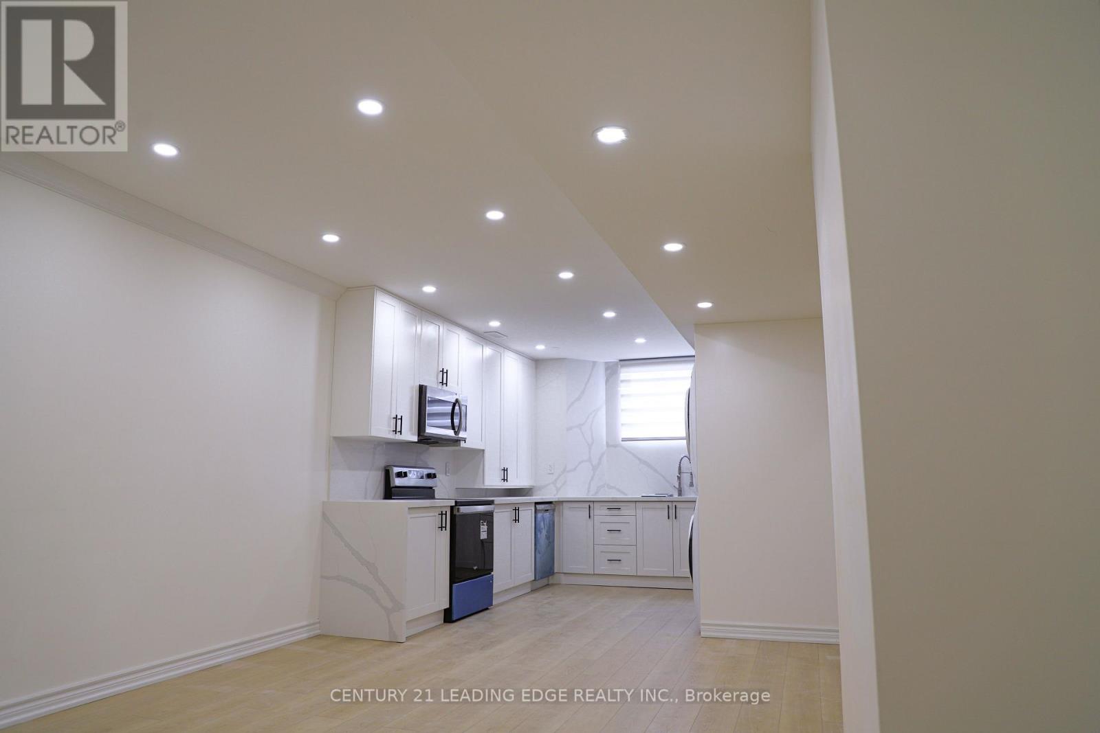 Bsmt 1 - 38 Oak Avenue, Richmond Hill, Ontario  L4C 6R7 - Photo 17 - N12127904