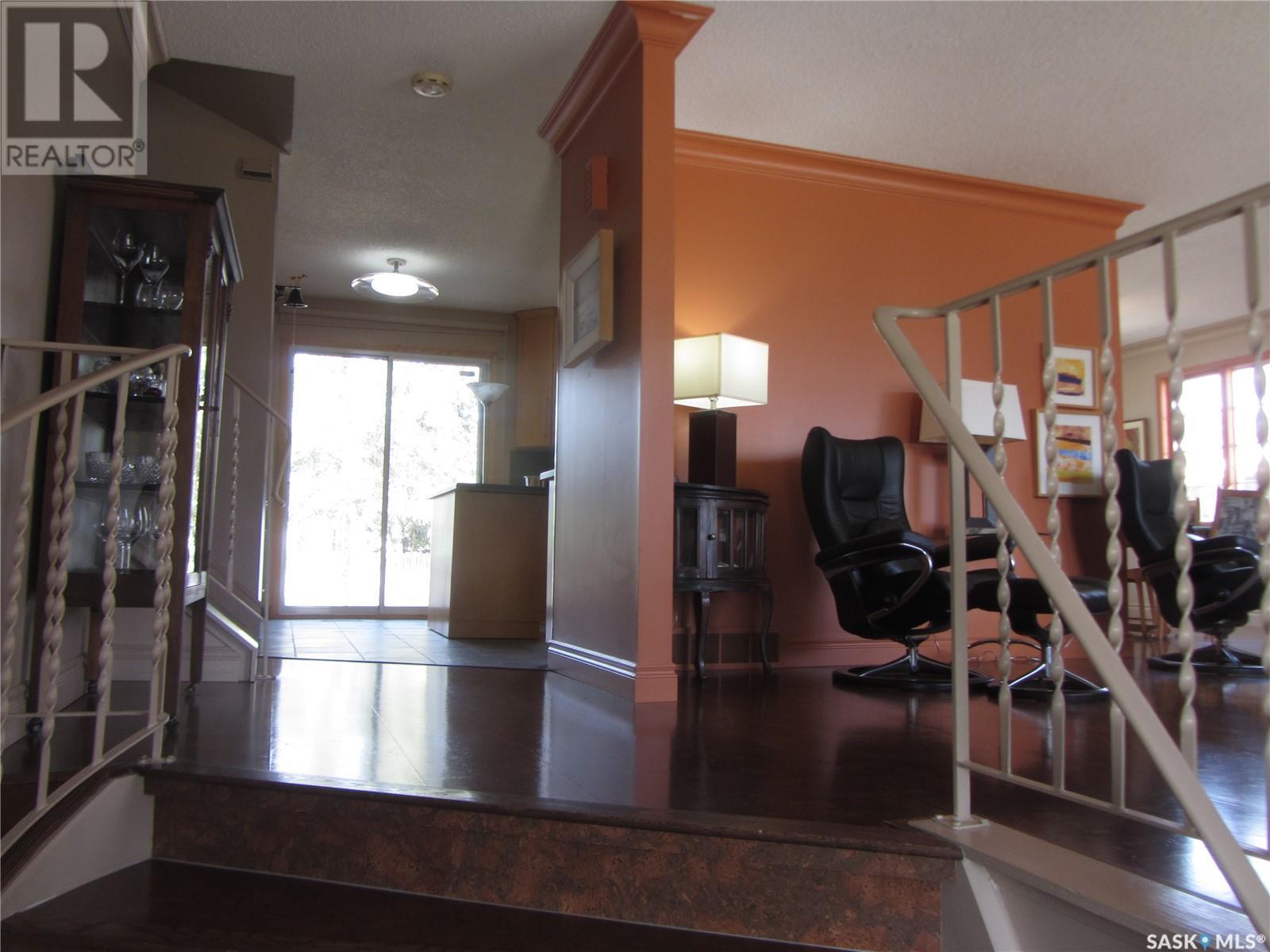 Property at 135 Skeena CRESCENT image 2