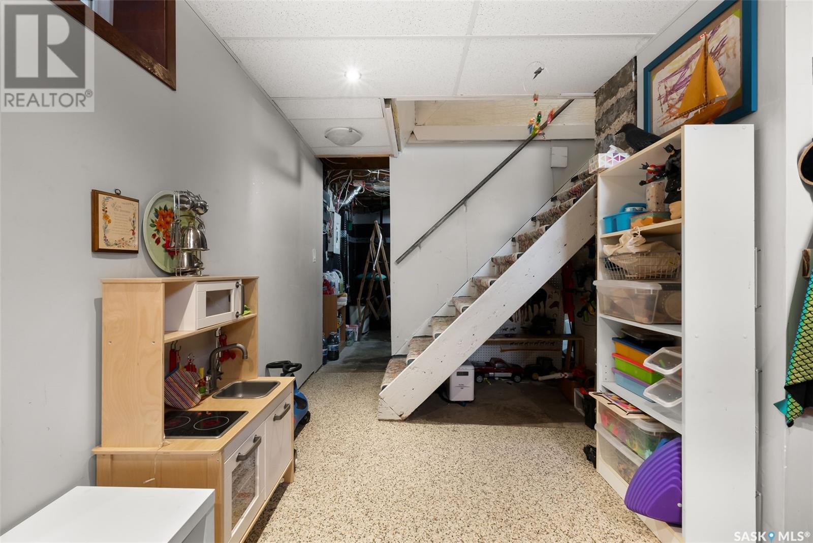 2330 Atkinson Street, Regina, Saskatchewan  S4N 3X3 - Photo 29 - SK004820