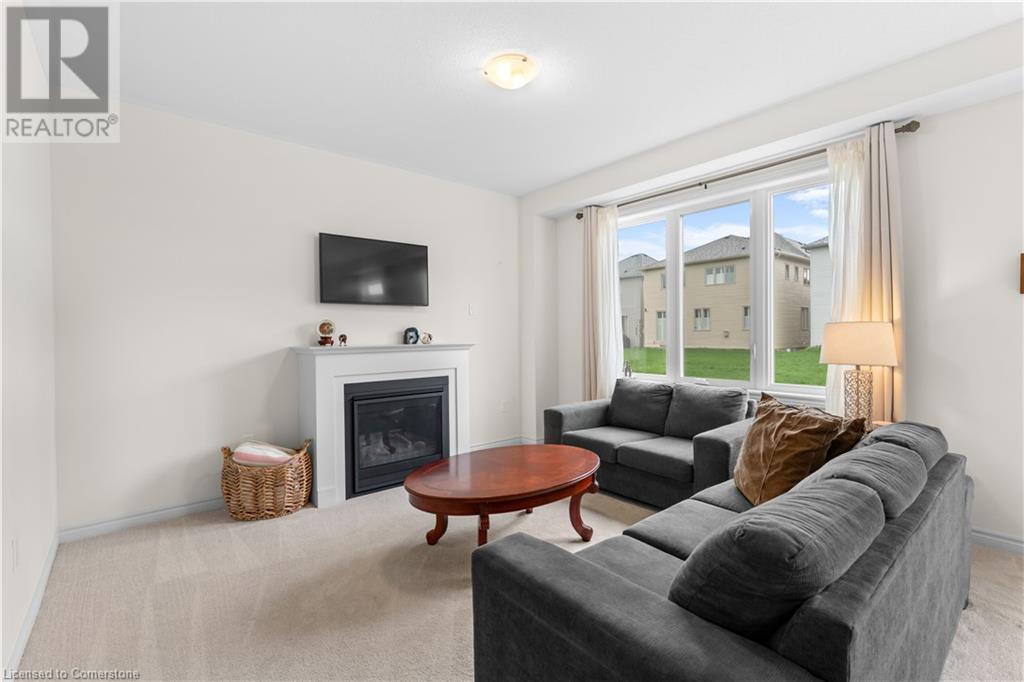 Property at 39 SPICER Street image 5
