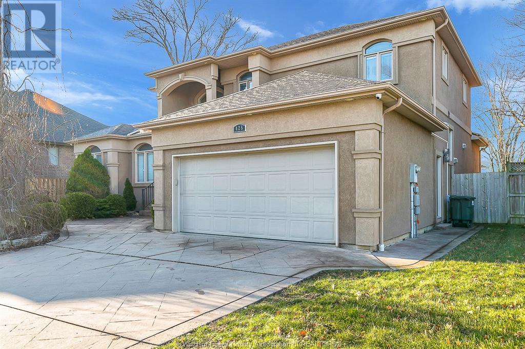 425 Country Club Drive, Windsor, Ontario  N9G 3G9 - Photo 7 - 25010962