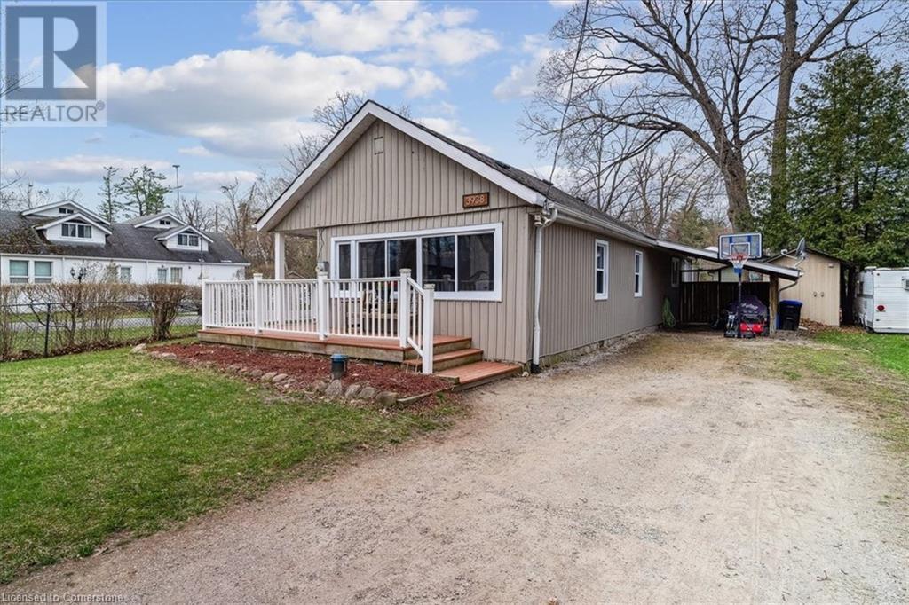 Property at 3938 ALGONQUIN Avenue image 1