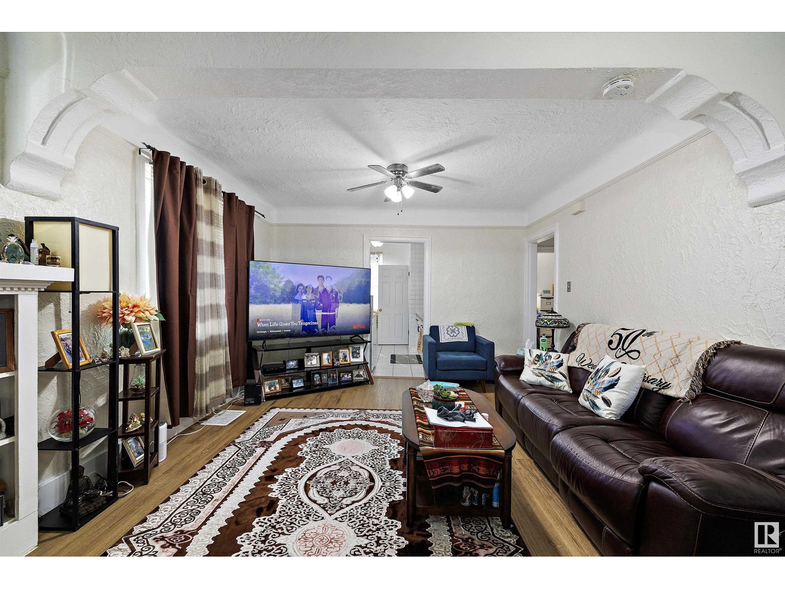 Property at 9914 161 ST NW image 5