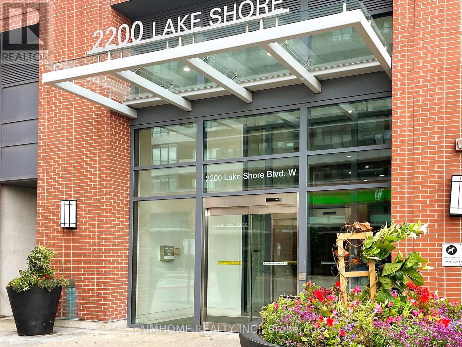 Property at 1901 - 2200 LAKE SHORE BOULEVARD W image 3