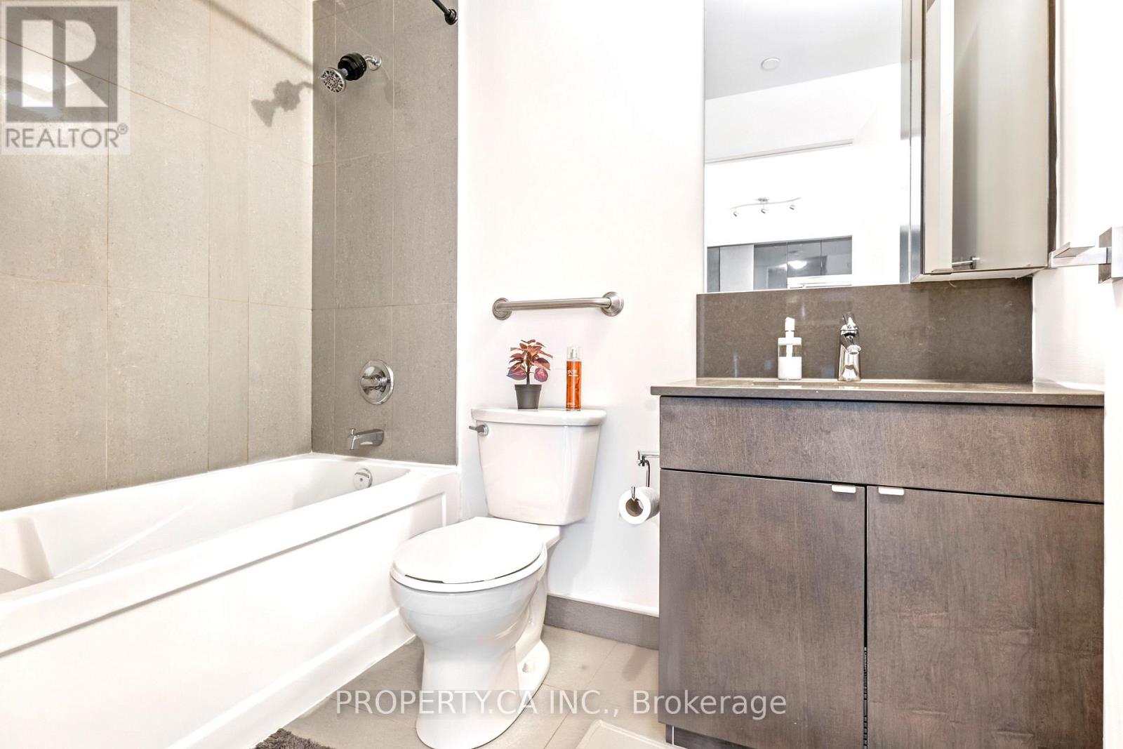 2019 - 98 Lillian Street, Toronto, Ontario  M4S 0A5 - Photo 5 - C12127961