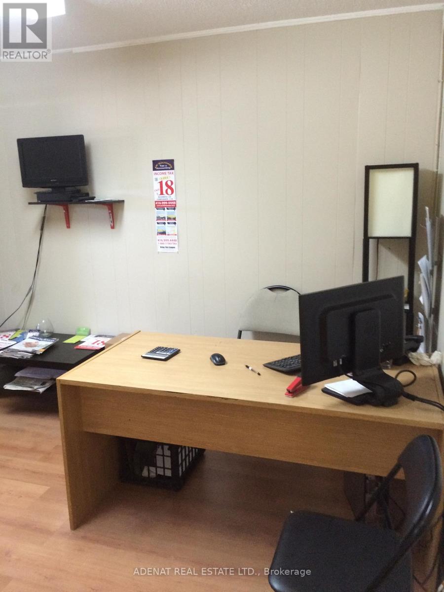 203b - 365a Wilson Avenue E, Toronto, Ontario  M3H 1T3 - Photo 2 - C12127982