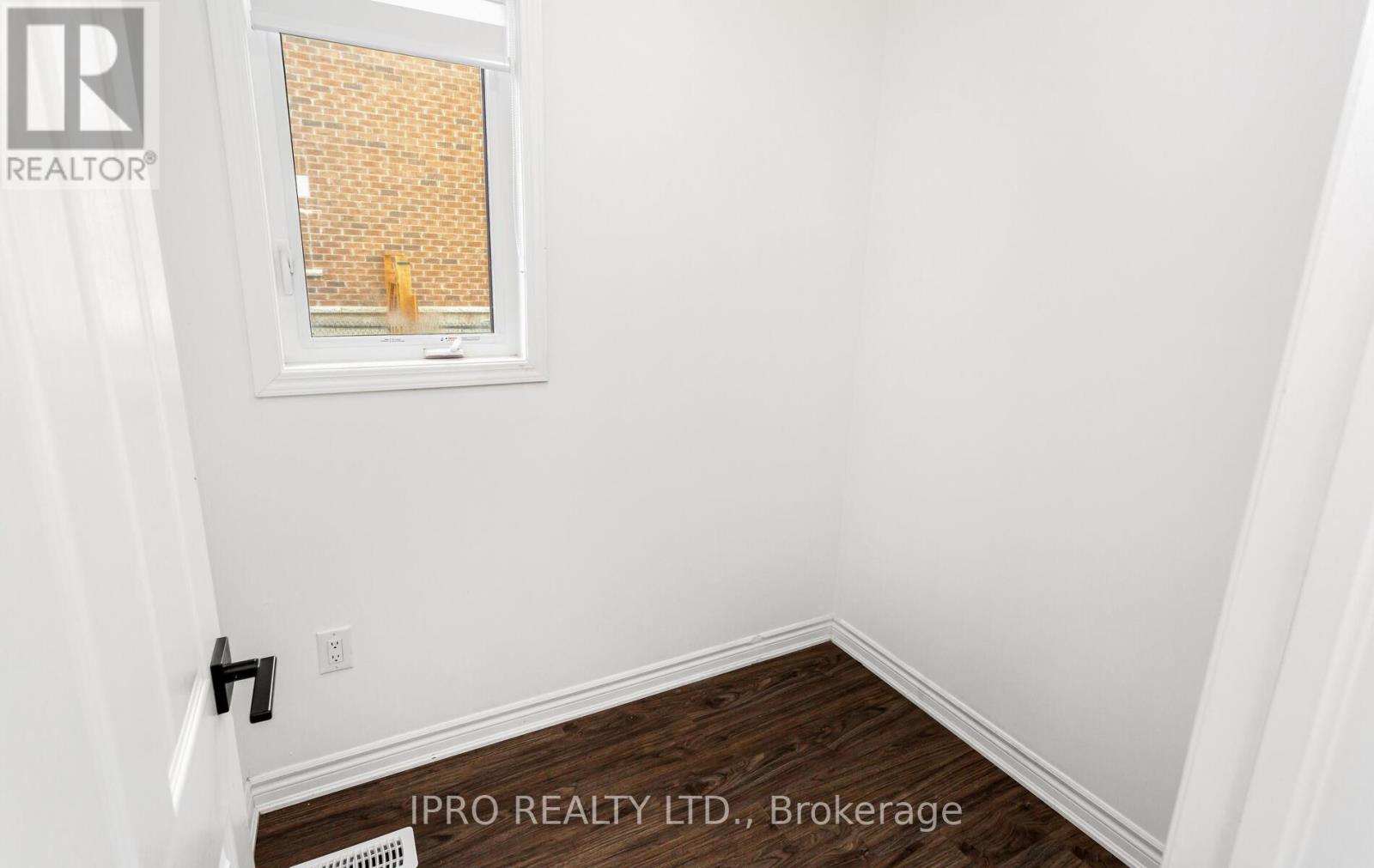 539 Bellflower Court, Milton, Ontario  L9T 1W5 - Photo 19 - W12127862