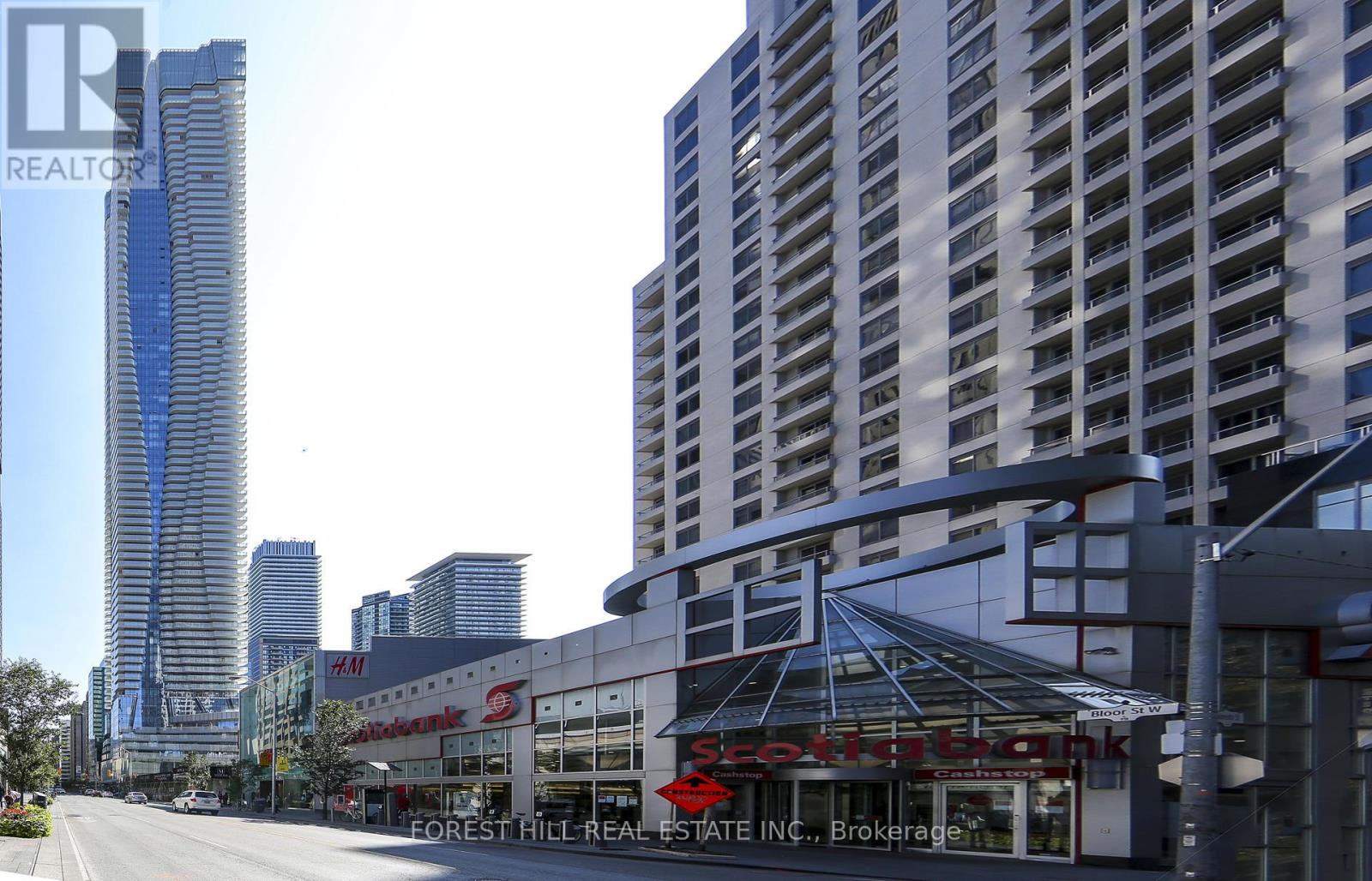 6508 - 1 Bloor Street E, Toronto, Ontario  M4W 0A8 - Photo 1 - C12128086