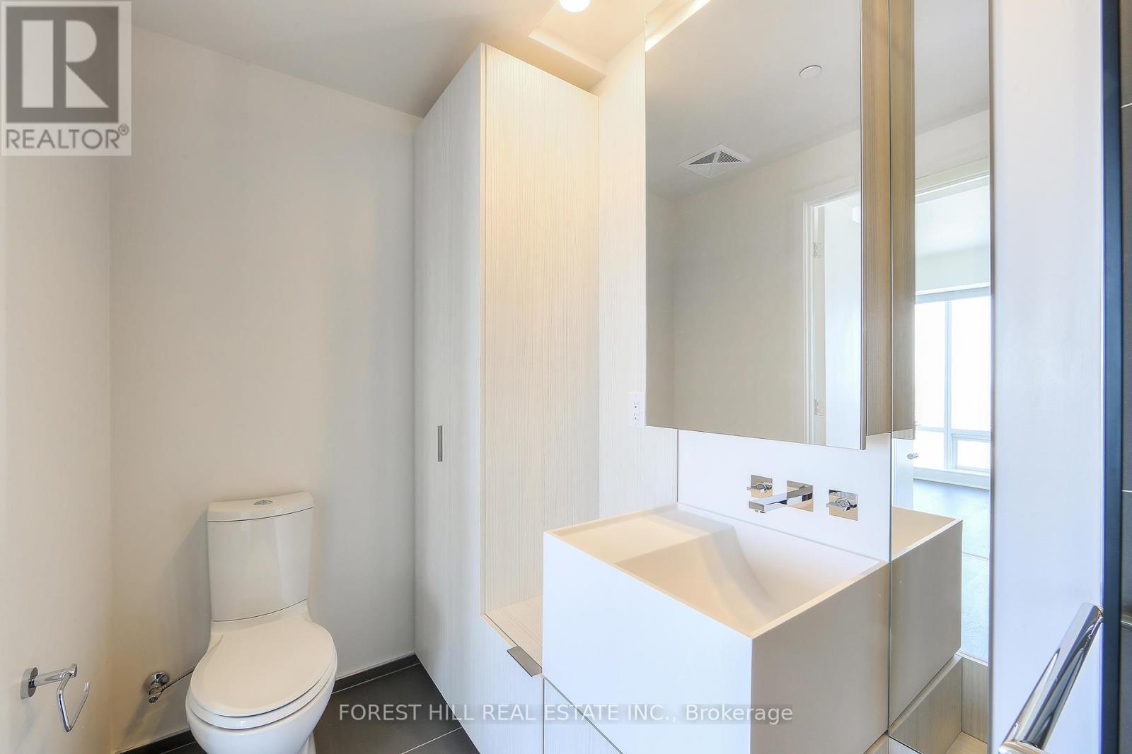 6508 - 1 Bloor Street E, Toronto, Ontario  M4W 0A8 - Photo 25 - C12128086