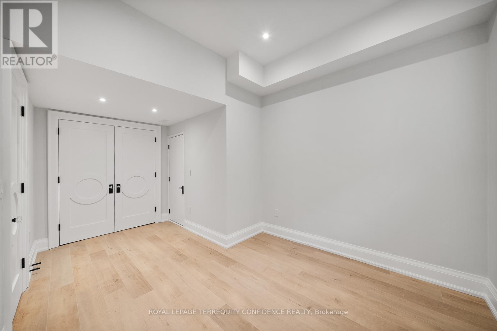 422 Hounslow Avenue, Toronto (Willowdale West), Ontario  M2R 1H6 - Photo 43 - C12128091