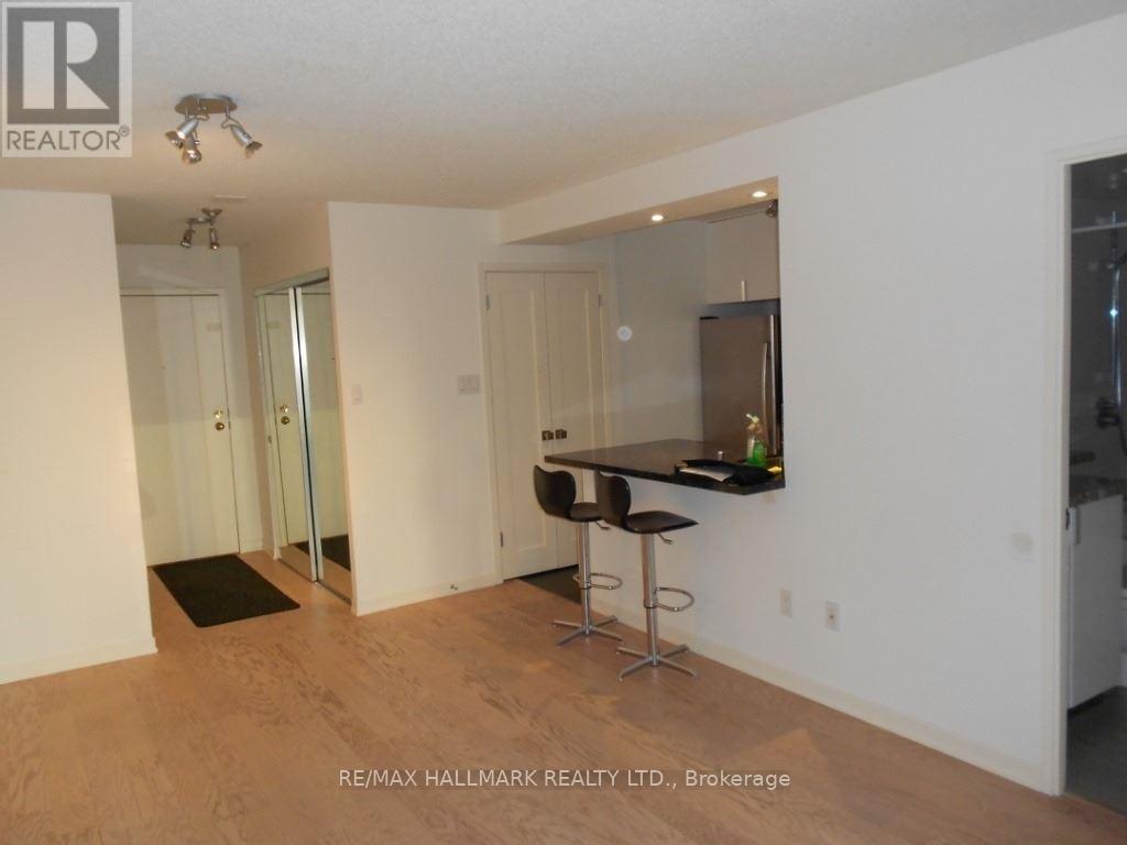 1904 - 44 St Joseph Street, Toronto, Ontario  M4Y 2W4 - Photo 12 - C12128095