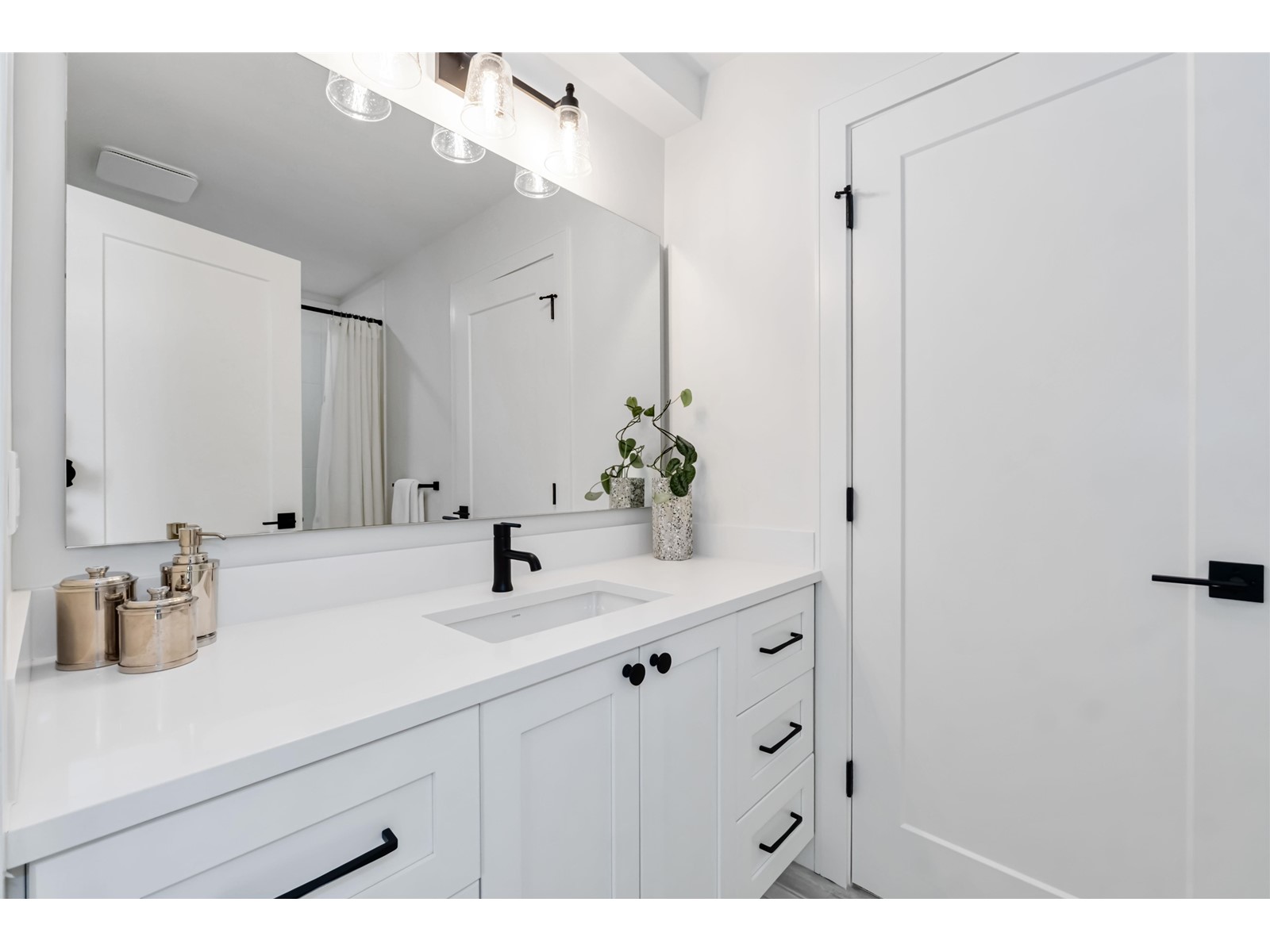 7561 197a Street, Langley, British Columbia  V2Y 5K2 - Photo 17 - R2983565