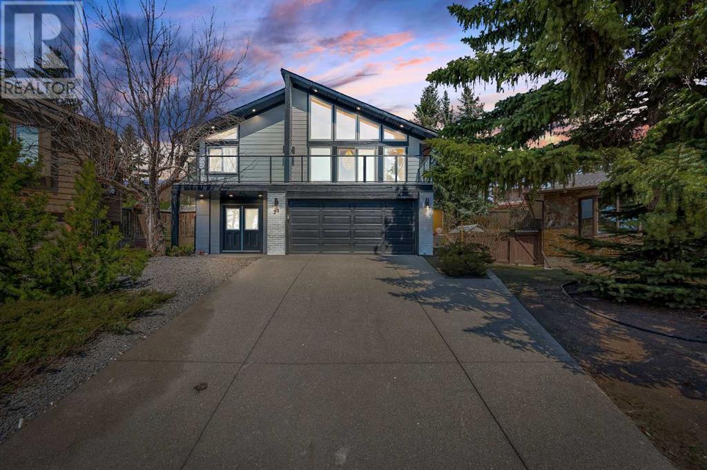 23 Edgewood Place Nw, Calgary, Alberta  T3A 2T8 - Photo 2 - A2218340